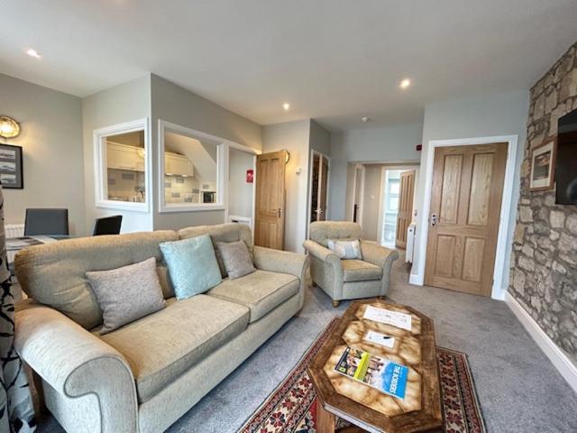 Chandlers * Seahouses
